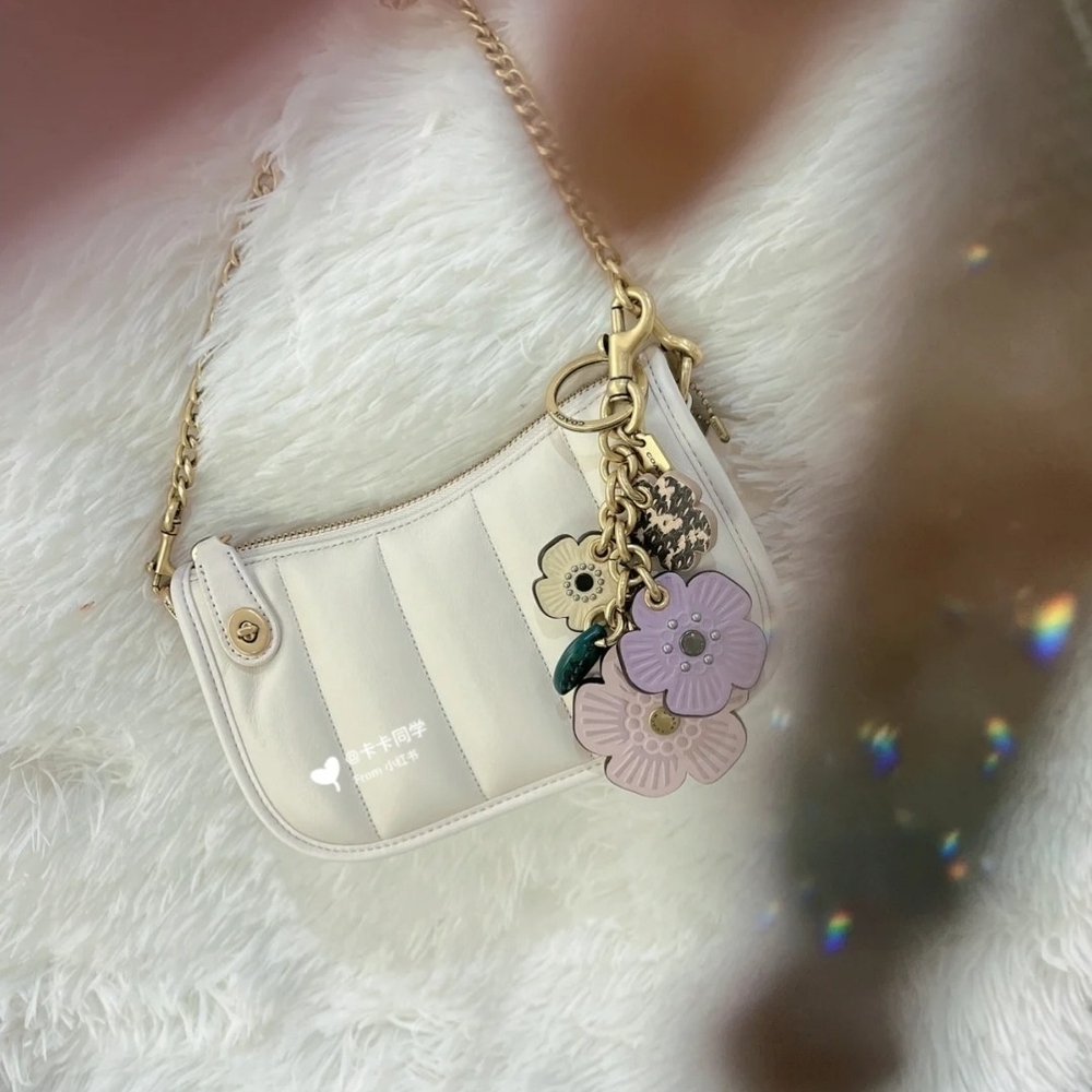 Coach Swinger Cream Bag Without Charm